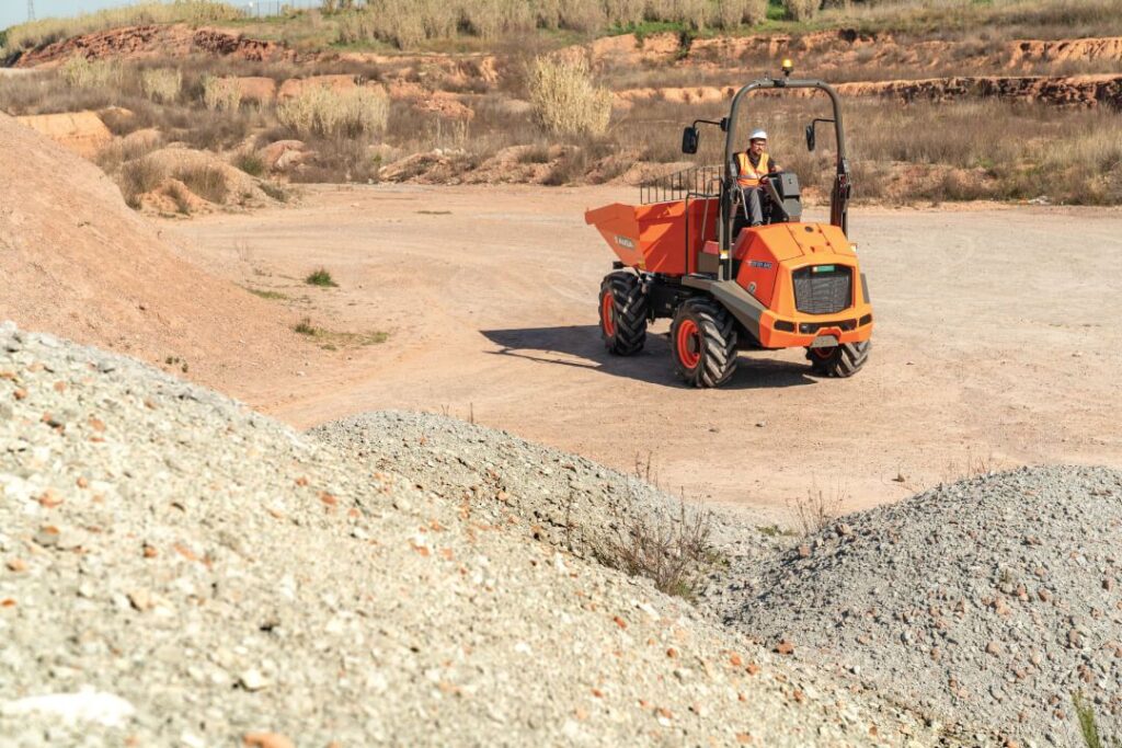 AUSA machines, AUSA equipment, rentals equipment near me, equipment for rent near me, excavator rentals, rental heavy machinery, rentals heavy equipment